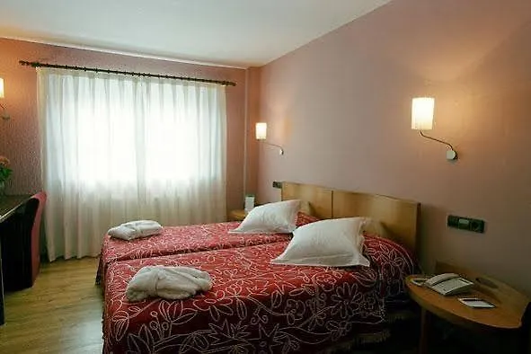 El Petit Muntanyo Hotel Vall De Boi 4*,